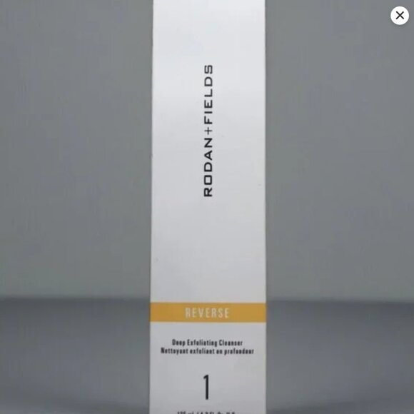 REVERSE Deep Exfoliating Cleanser - Picture 2 of 2
